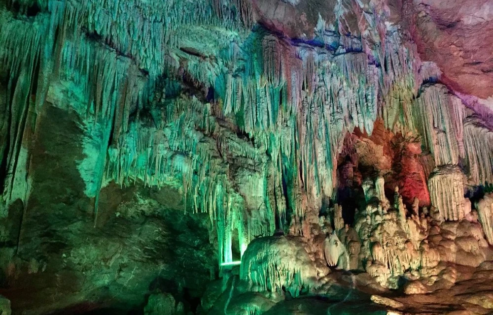 Grutas de la Estrella in Ixtapan Pictures