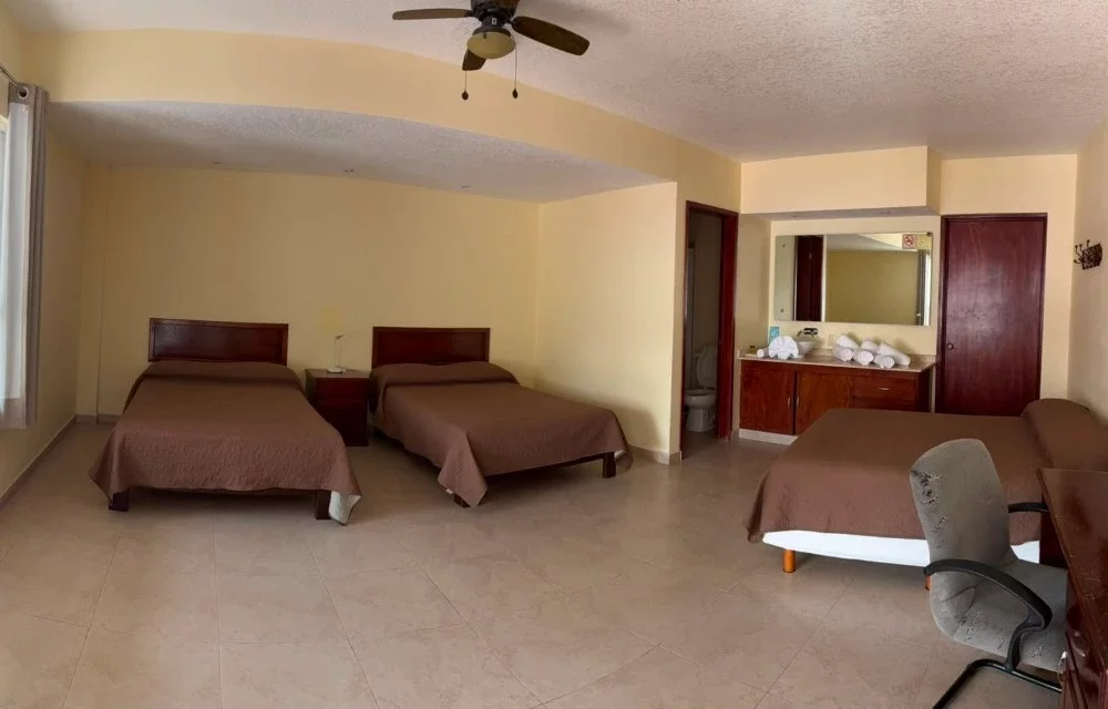 Habitación Familiar at Hotel El Romano